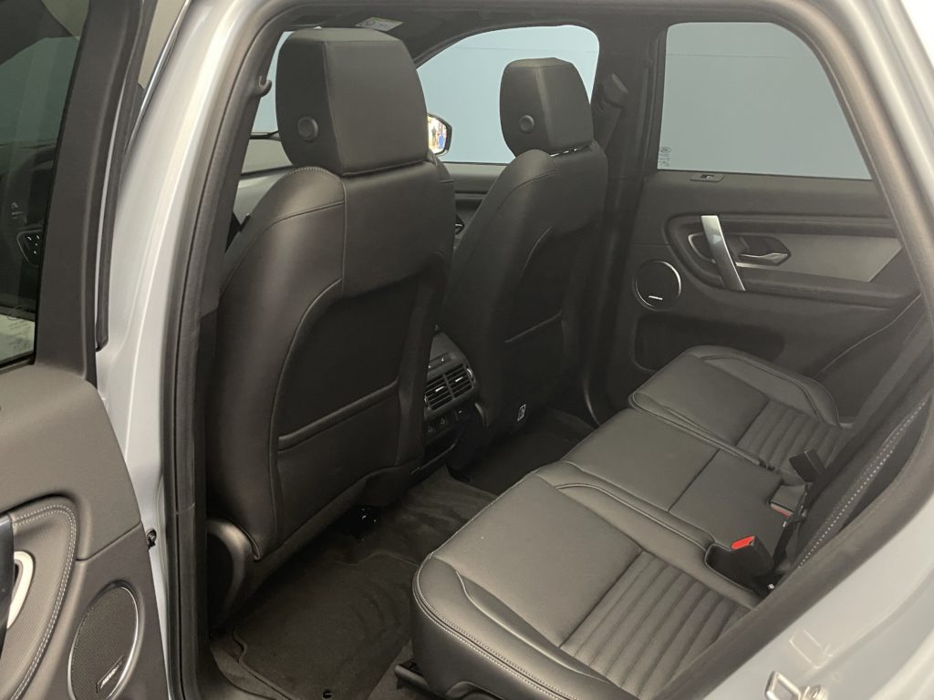 Land Rover Discovery Sport 1.5 T 270e Dynamic SE