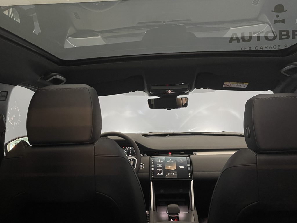 Land Rover Discovery Sport 1.5 T 270e Dynamic SE