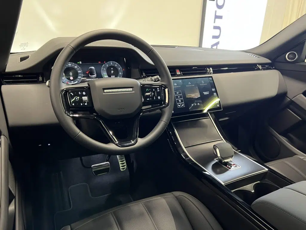 Land Rover Range Rover Evoque 1.5 T 270e Dynamic SE