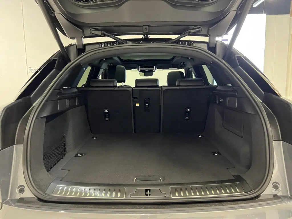 Land Rover Range Rover Velar 2.0 P400e Dynamic SE