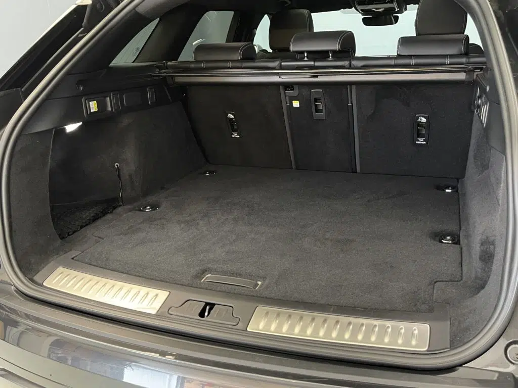 Land Rover Range Rover Velar 2.0 P400e R-Dynamic S