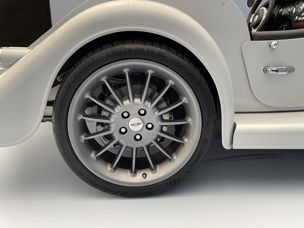 Morgan Plus Six 3.0T Bespoke