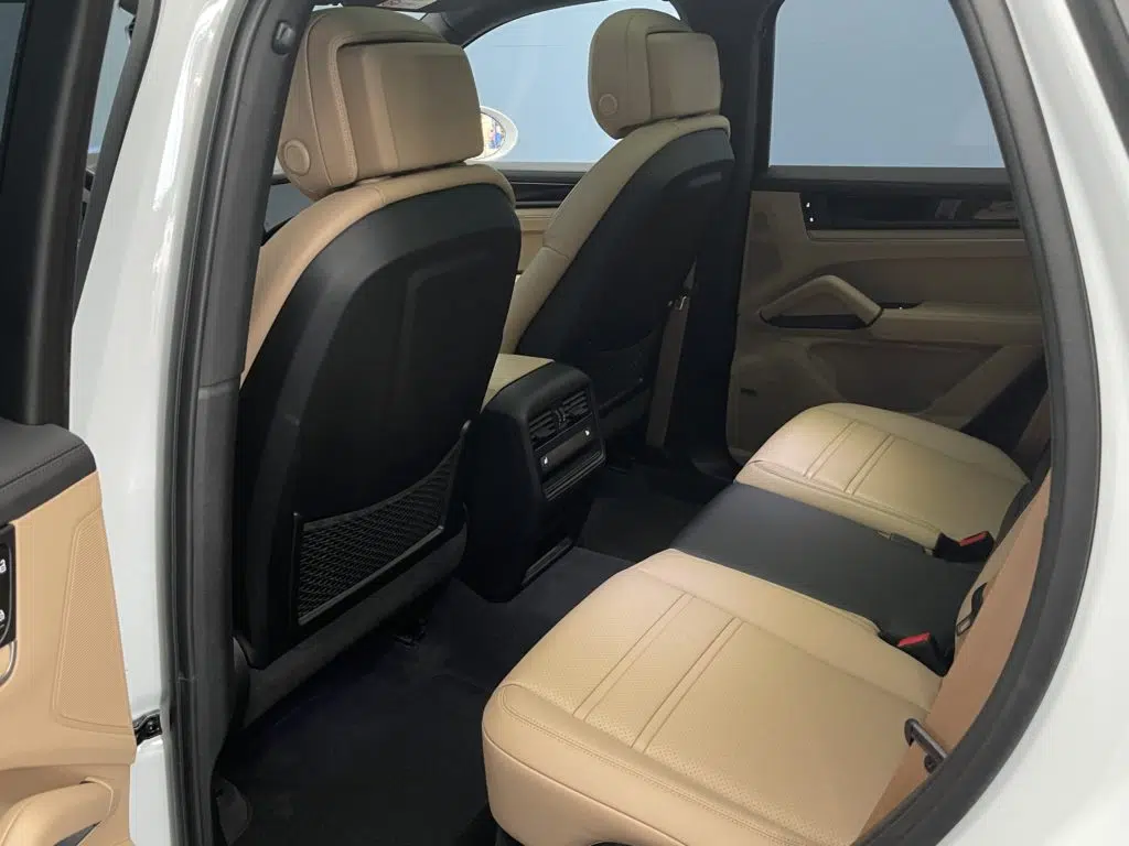 Porsche Cayenne 3.0 V6 E-Hybrid