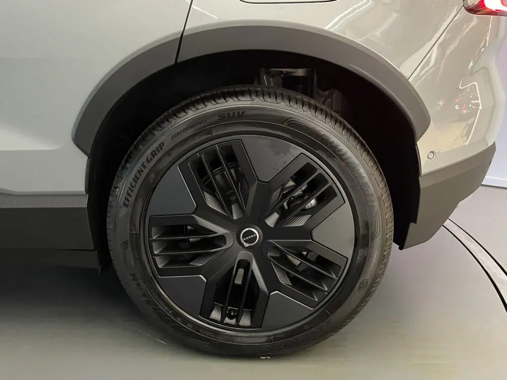 Volvo EX30 CC E60 Twin Performance AWD