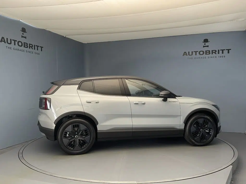 Volvo EX30 CC E60 Twin Ultra Performance AWD