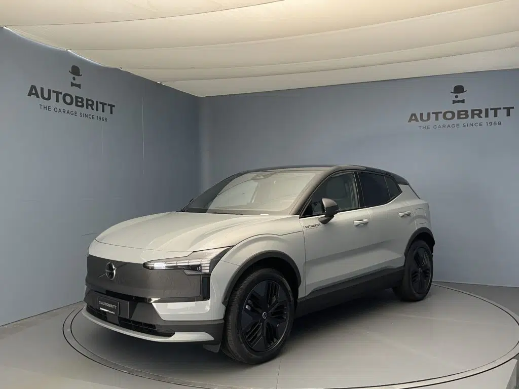 Volvo EX30 CC E60 Twin Ultra Performance AWD