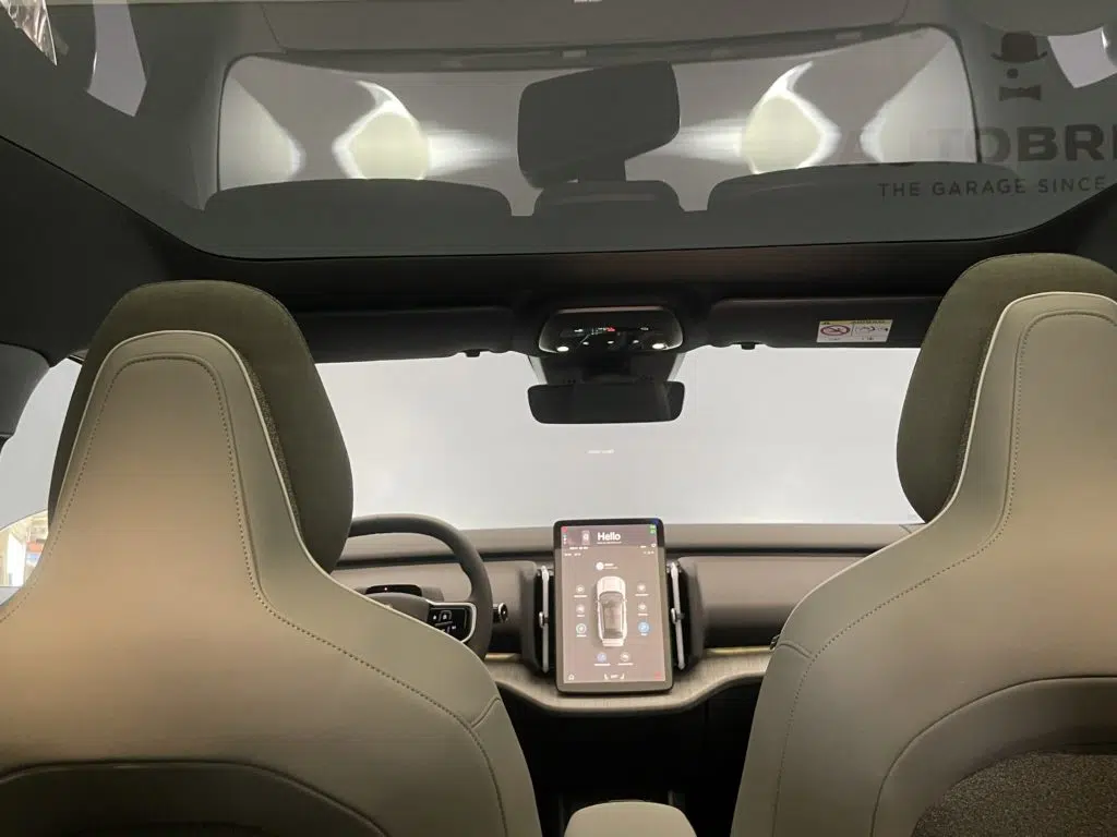 Volvo EX30 CC E60 Twin Ultra Performance AWD