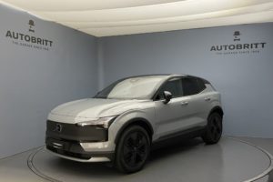 Volvo EX30 CC E60 Twin Ultra Performance AWD