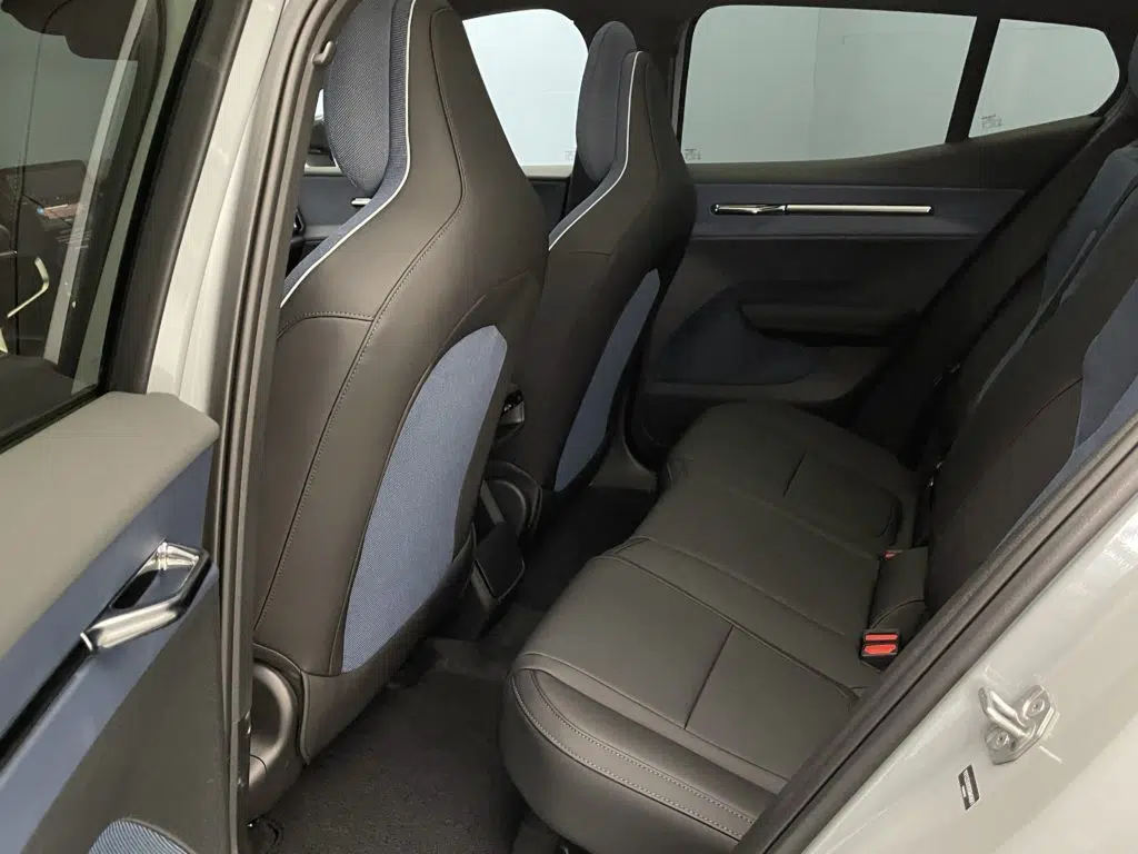 Volvo EX30 E60 Twin Ultra Performance AWD