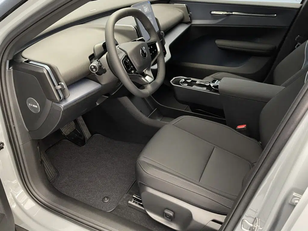 Volvo EX30 E60 Twin Ultra Performance AWD