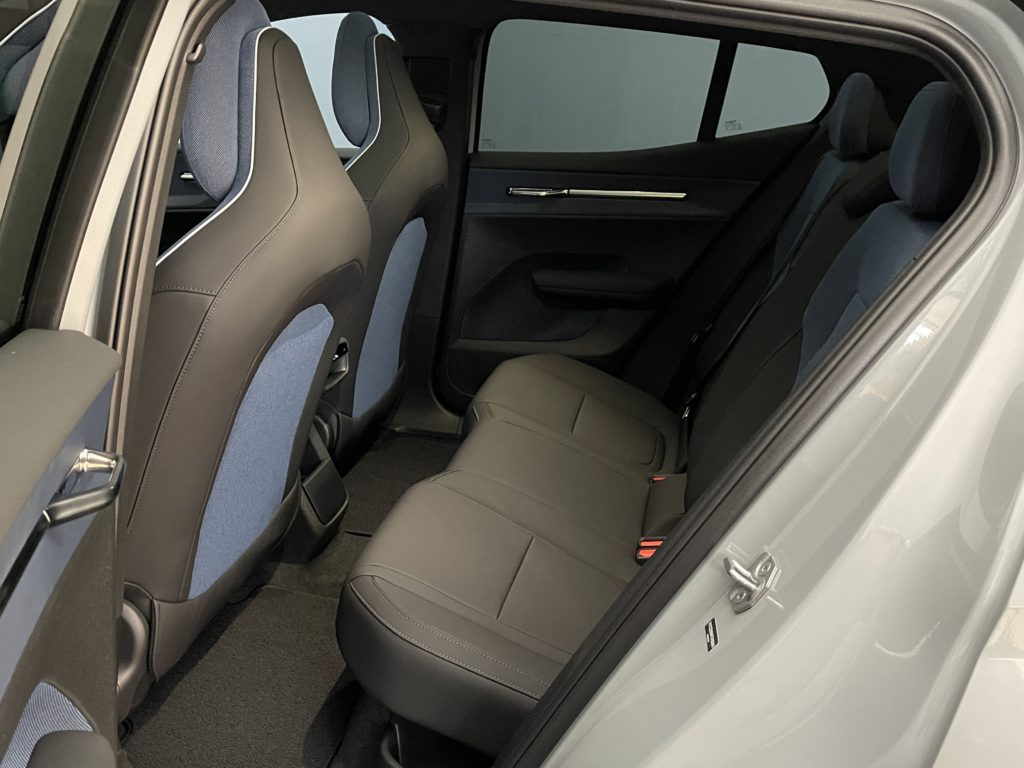 Volvo EX30 E60 Twin Ultra Performance AWD