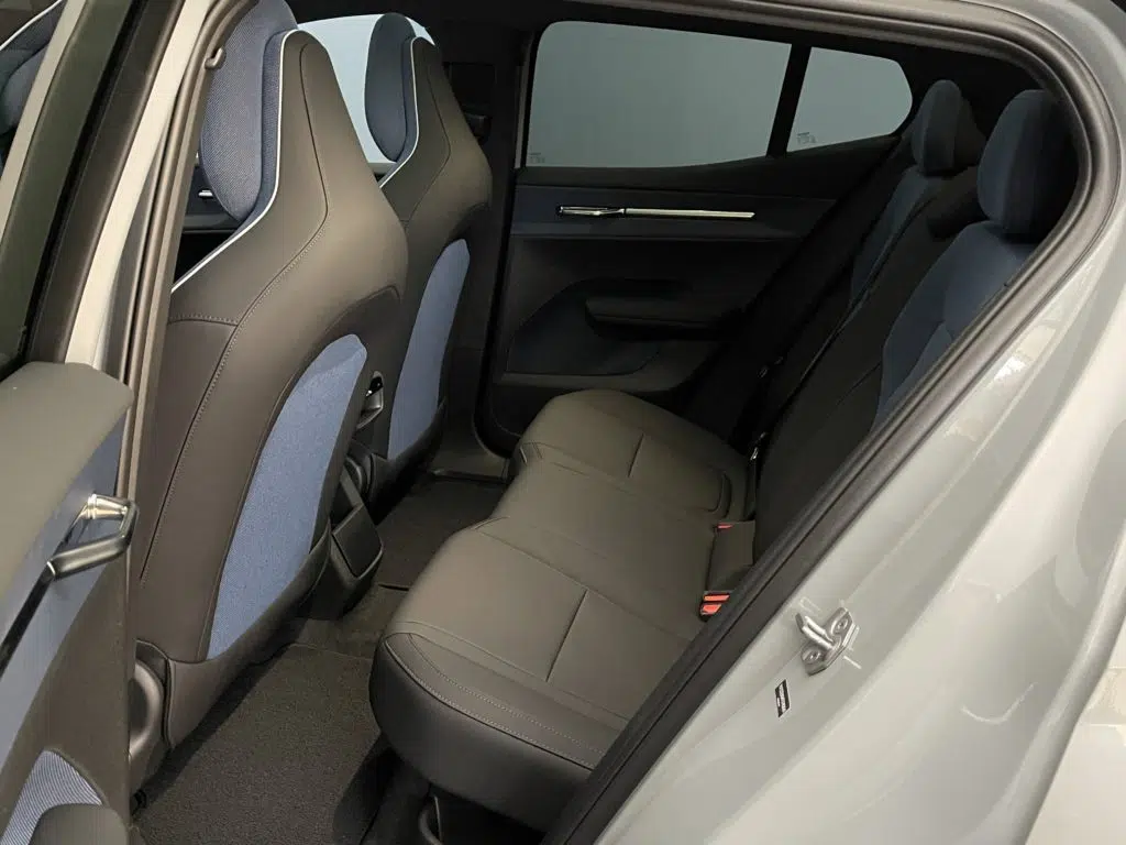 Volvo EX30 E60 Twin Ultra Performance AWD