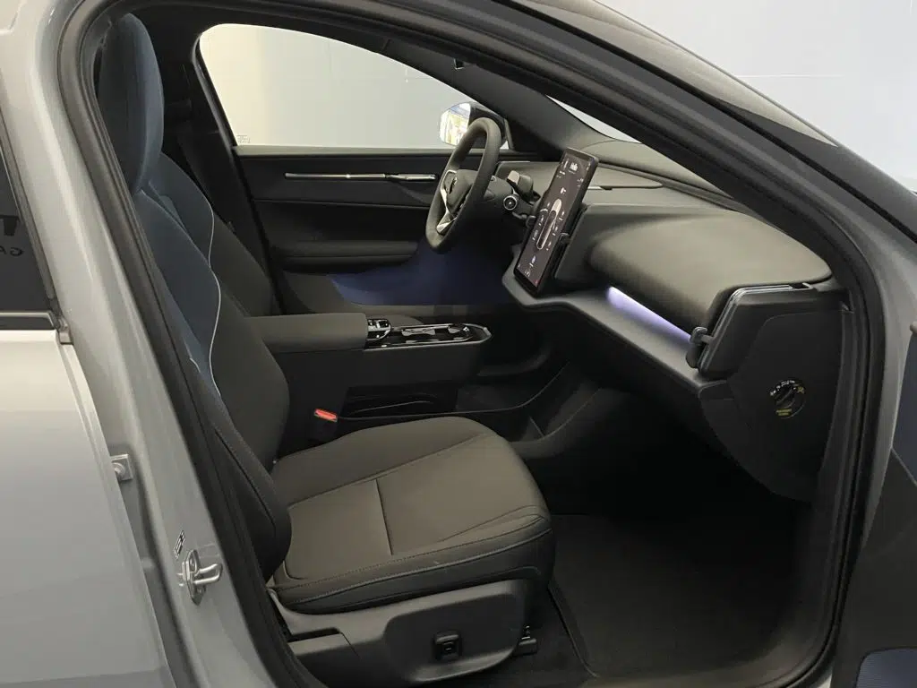 Volvo EX30 E60 Twin Ultra Performance AWD