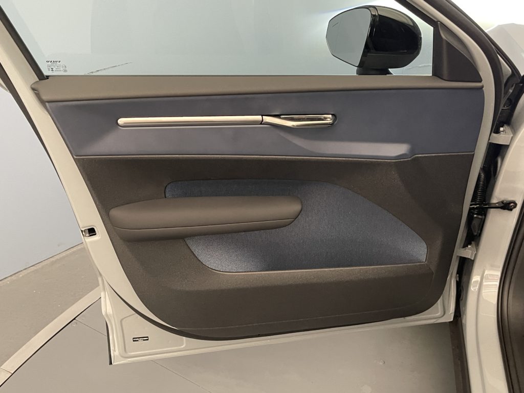 Volvo EX30 E60 XCITE