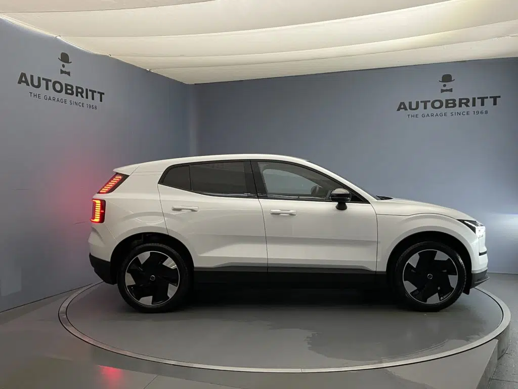 Volvo EX30 Single Motor Extended Range