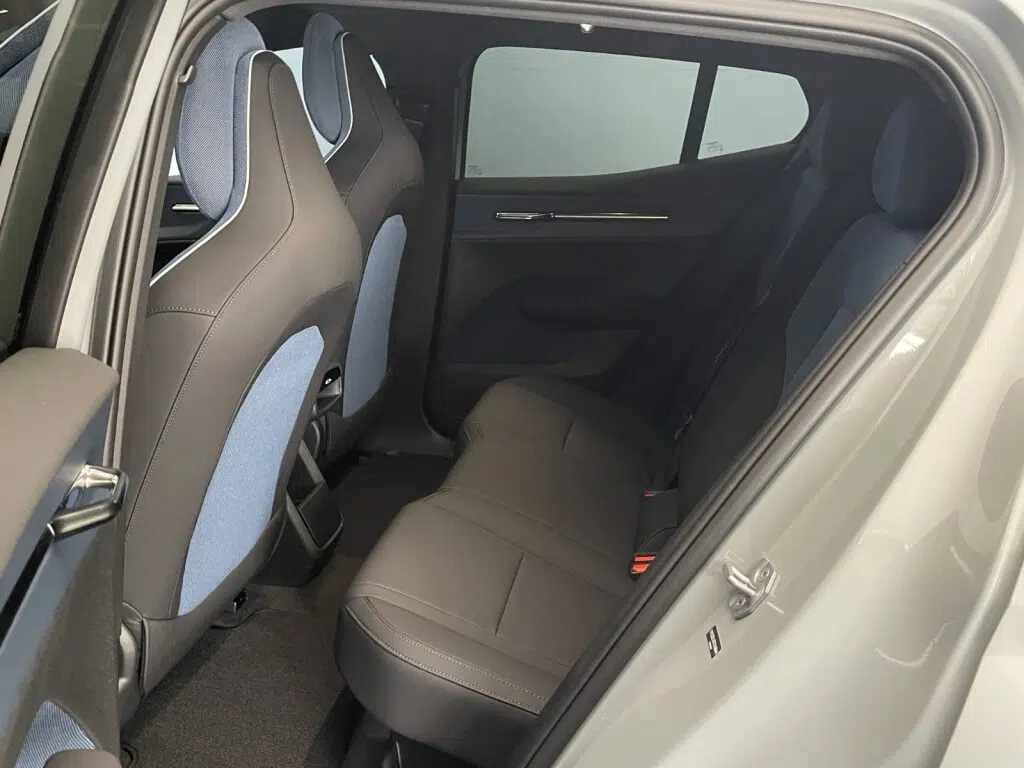 Volvo EX30 Single Motor Extended Range