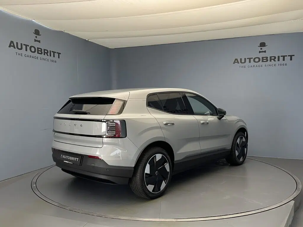 Volvo EX30 Single Motor Extended Range