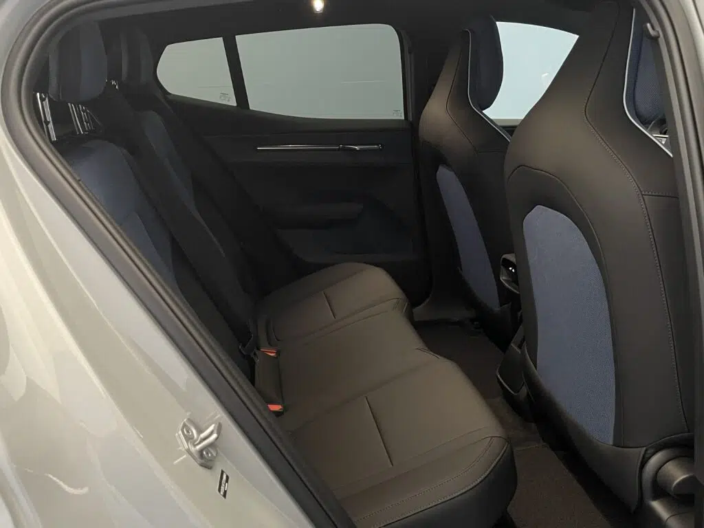 Volvo EX30 Single Motor Extended Range