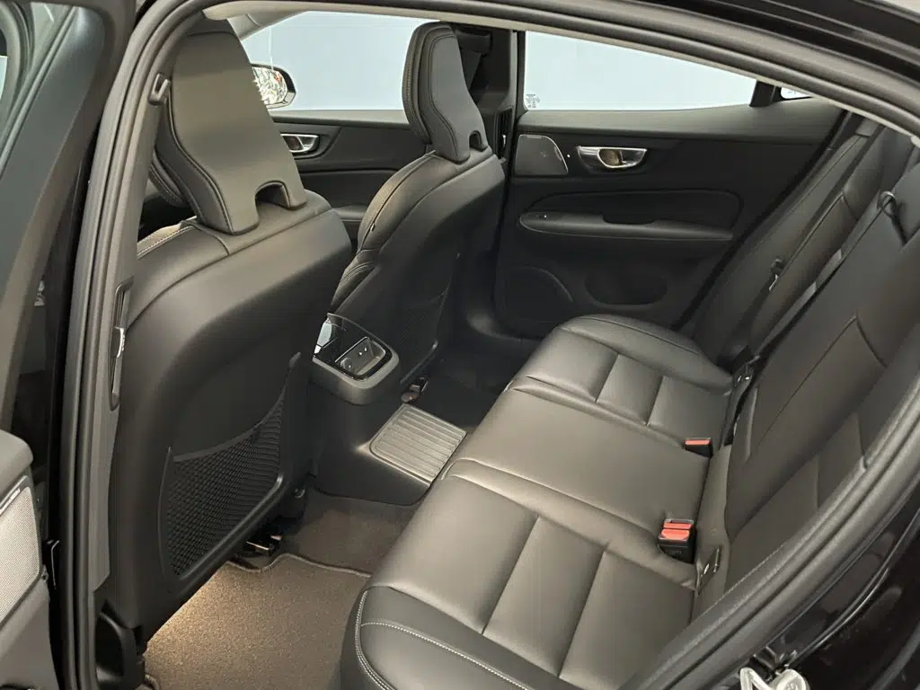 Volvo S60 2.0 T8 TE Ultimate Dark eAWD