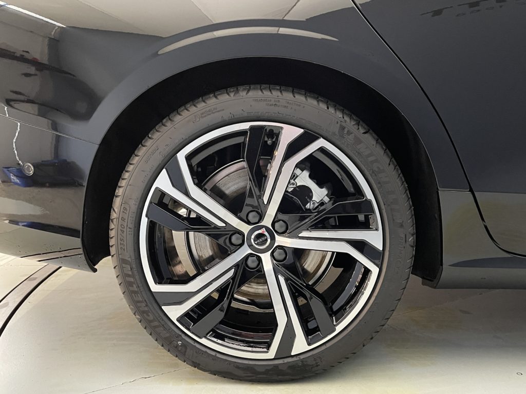 Volvo S60 2.0 T8 TE Ultimate Dark eAWD