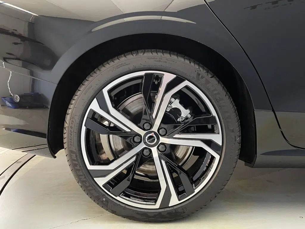 Volvo S60 2.0 T8 TE Ultimate Dark eAWD