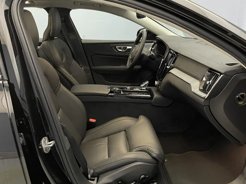 Volvo S60 2.0 T8 TE Ultimate Dark eAWD