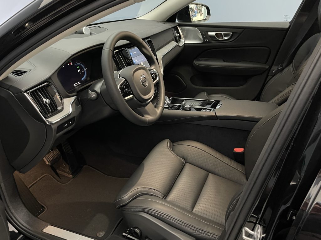 Volvo S60 2.0 T8 TE Ultimate Dark eAWD