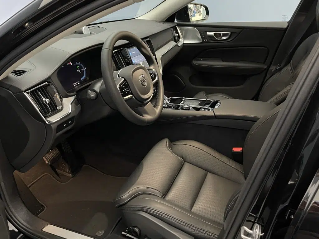 Volvo S60 2.0 T8 TE Ultimate Dark eAWD