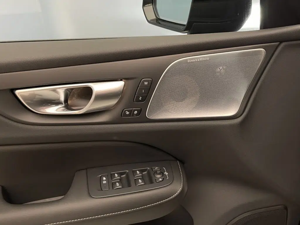 Volvo S60 2.0 T8 TE Ultimate Dark eAWD