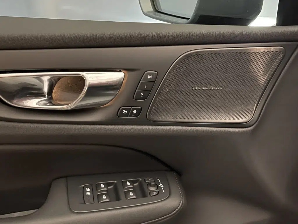 Volvo V60 Cross Country 2.0 B5 Ultimate AWD