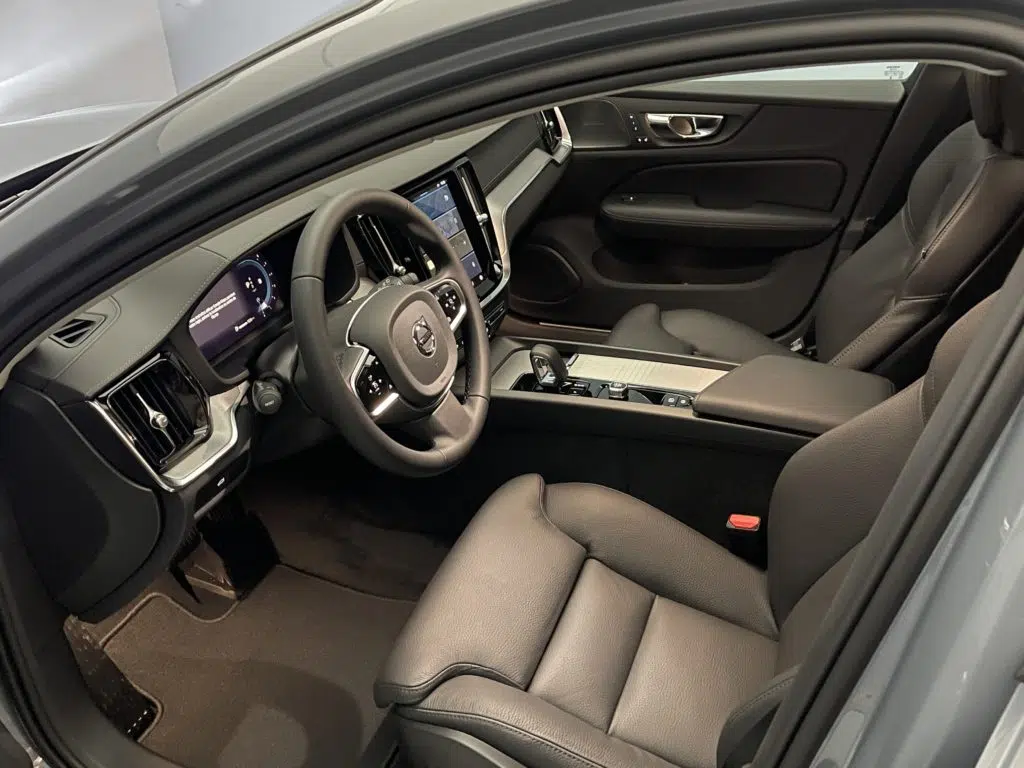 Volvo V60 Cross Country 2.0 B5 Ultimate AWD