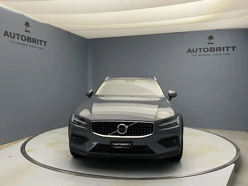 Volvo V60 Cross Country 2.0 B5 Ultimate AWD