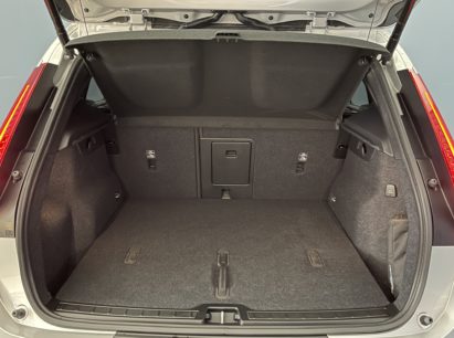 Volvo XC40 2.0 B3 MH Plus Dark