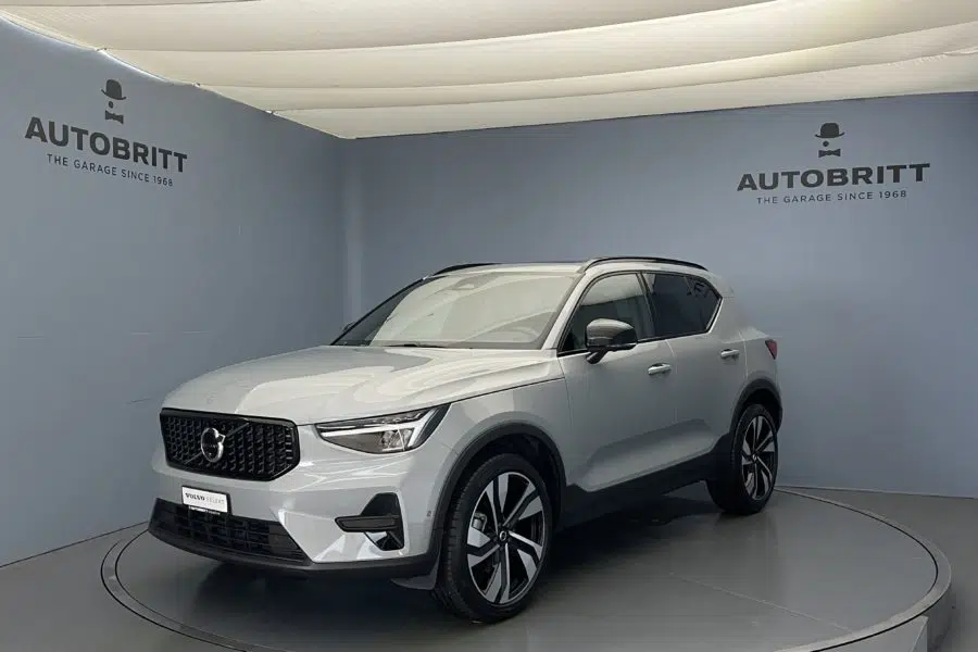 Volvo XC40 DENIM BLUE / Metallic Automatic | Autobritt