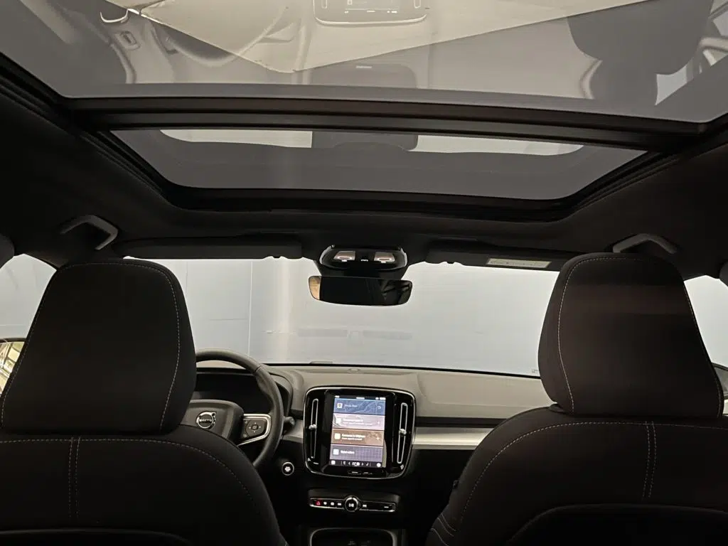 Volvo XC40 2.0 B3 MH Plus Dark