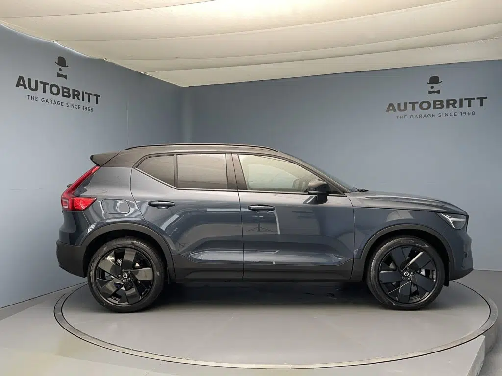 Volvo XC40 2.0 B4 MH Black Edition