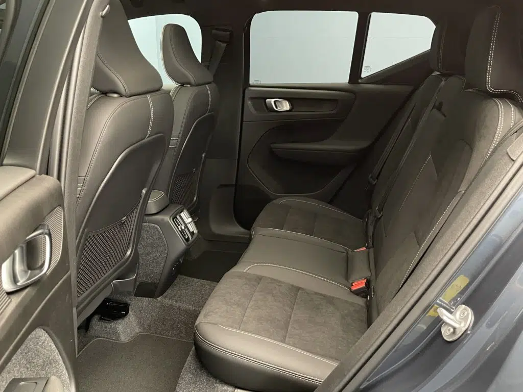 Volvo XC40 2.0 B4 MH Black Edition