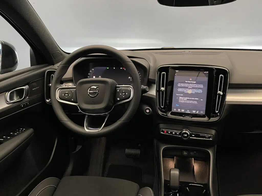 Volvo XC40 2.0 B4 MH Black Edition