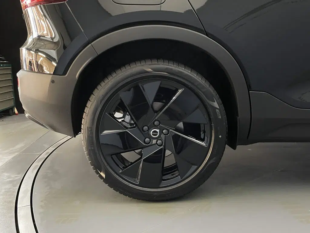 Volvo XC40 2.0 B4 MH Black Edition