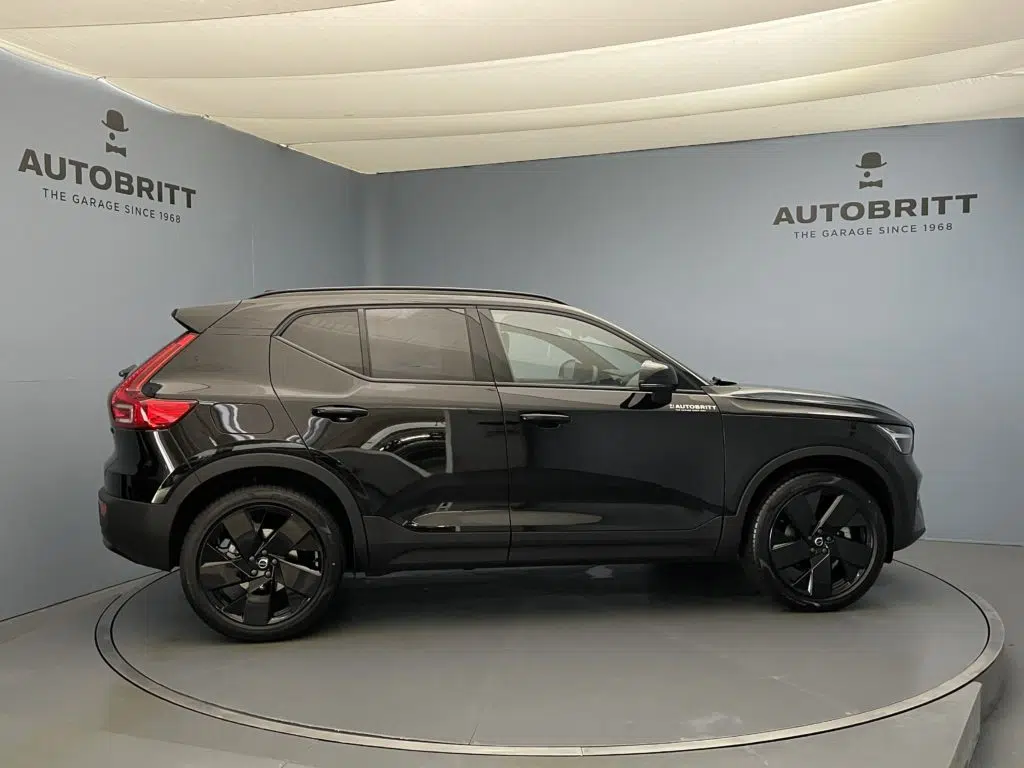 Volvo XC40 2.0 B4 MH Black Edition