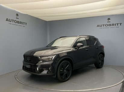 Volvo XC40 2.0 B4 MH Black Edition