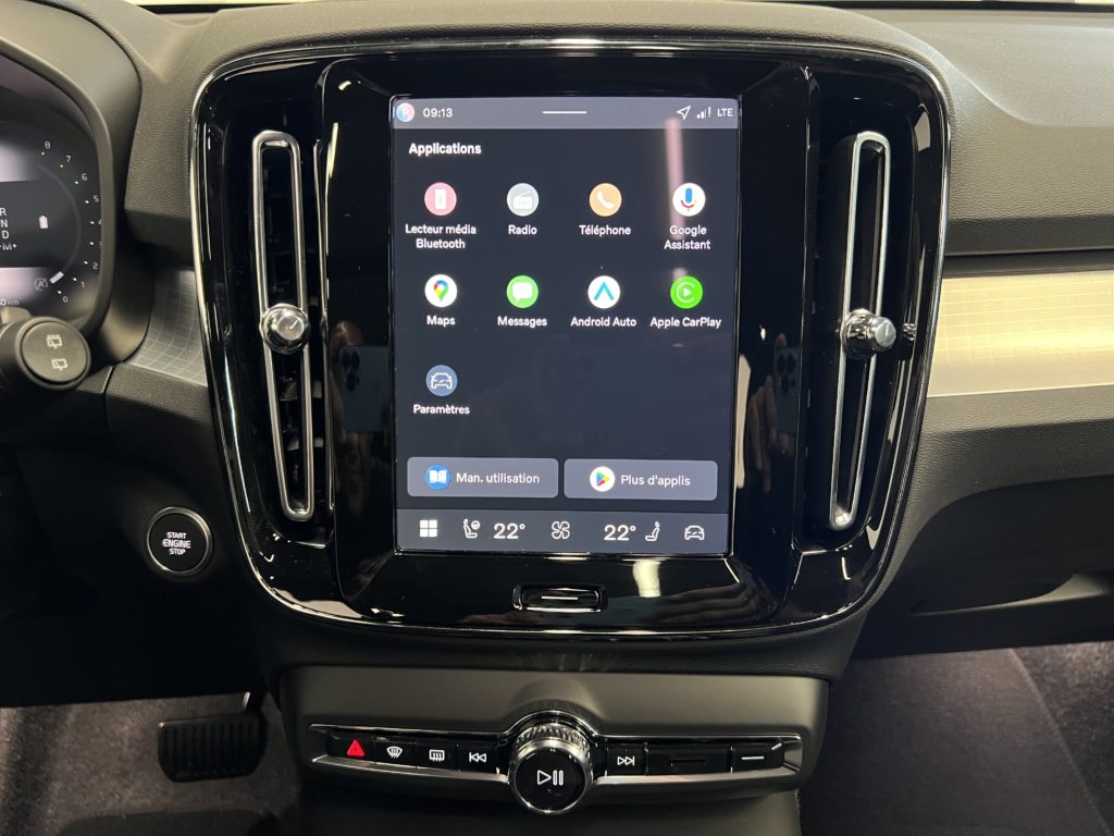 Volvo XC40 2.0 B4 MH Black Edition