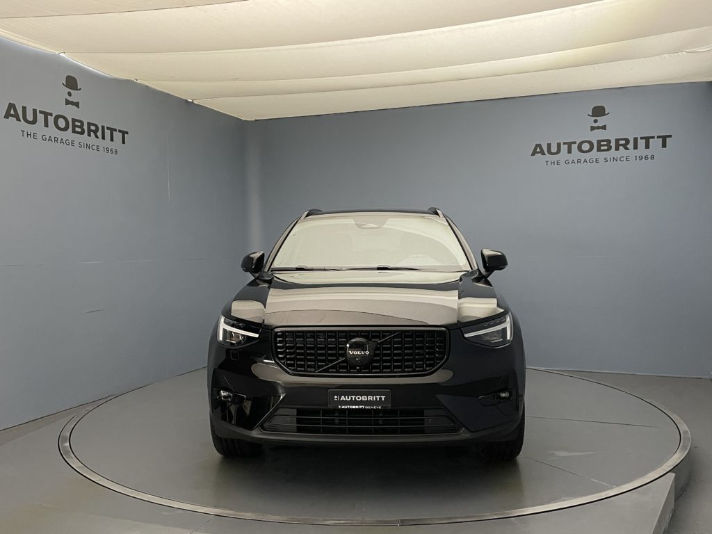 Volvo XC40 2.0 B4 MH Black Edition