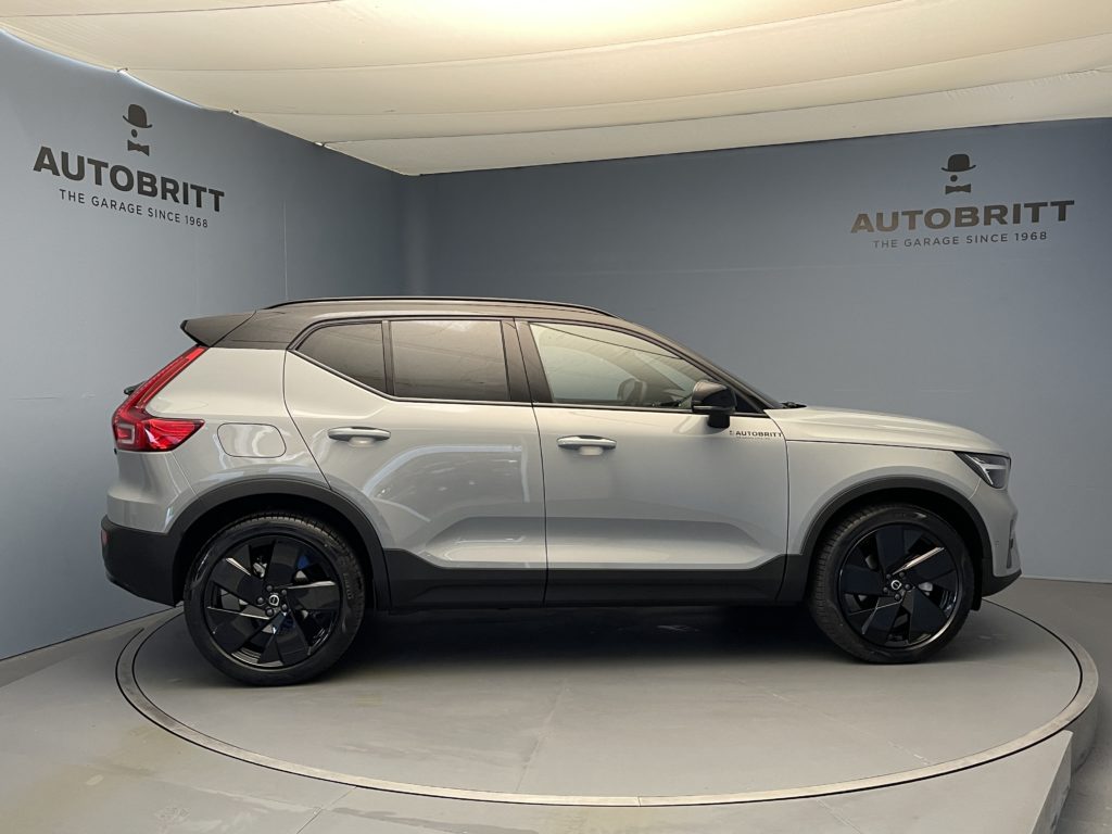 Volvo XC40 2.0 B4 MH Black Edition