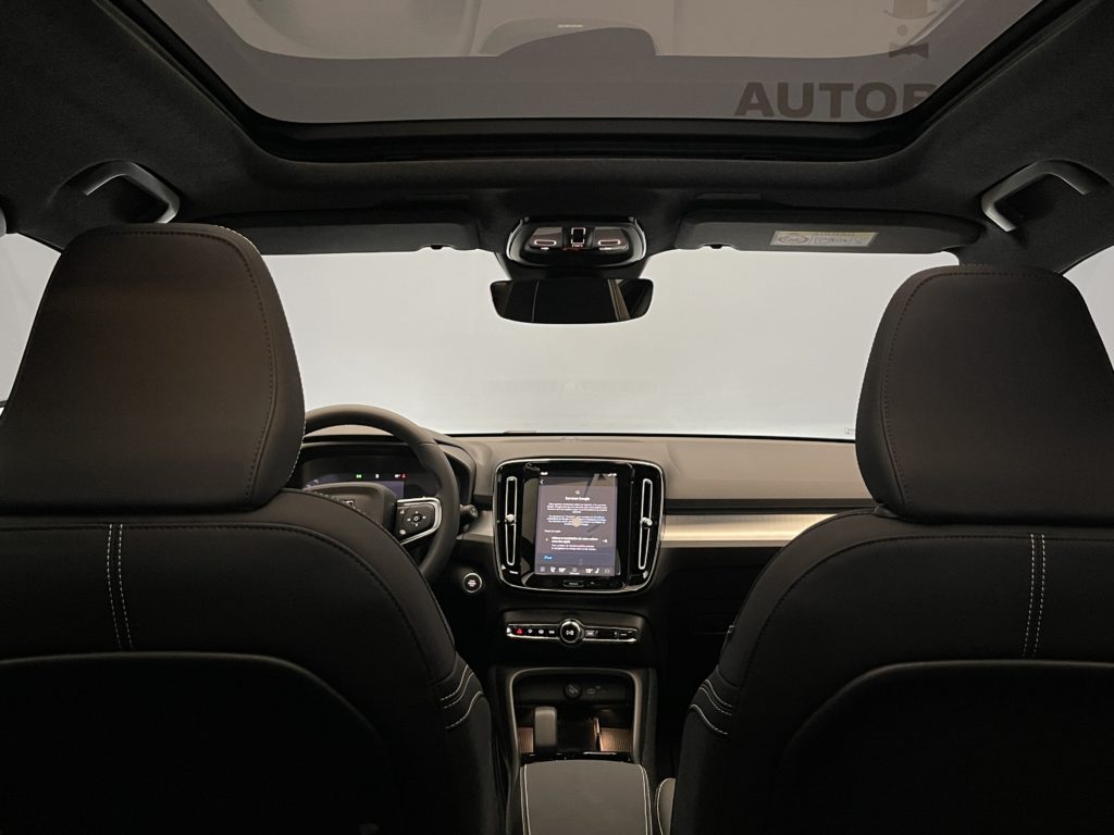 Volvo XC40 2.0 B4 MH Black Edition