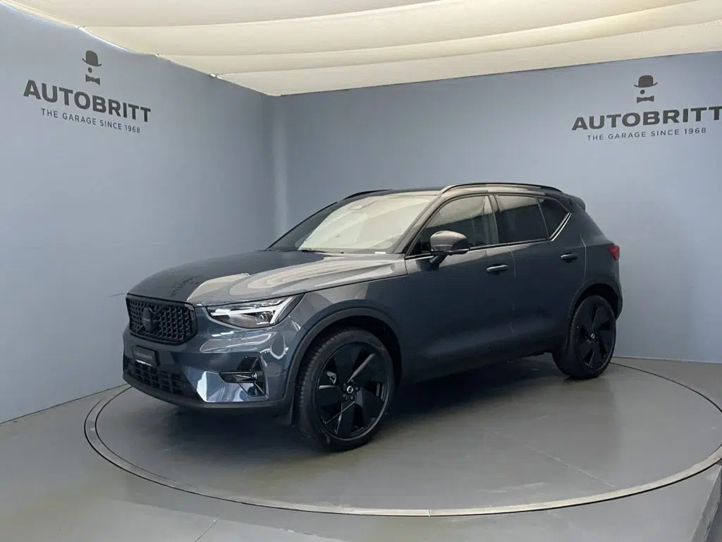 Volvo XC40 2.0 B4 MH Black Edition