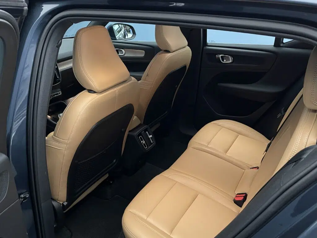 Volvo XC40 2.0 B4 MH Inscription AWD