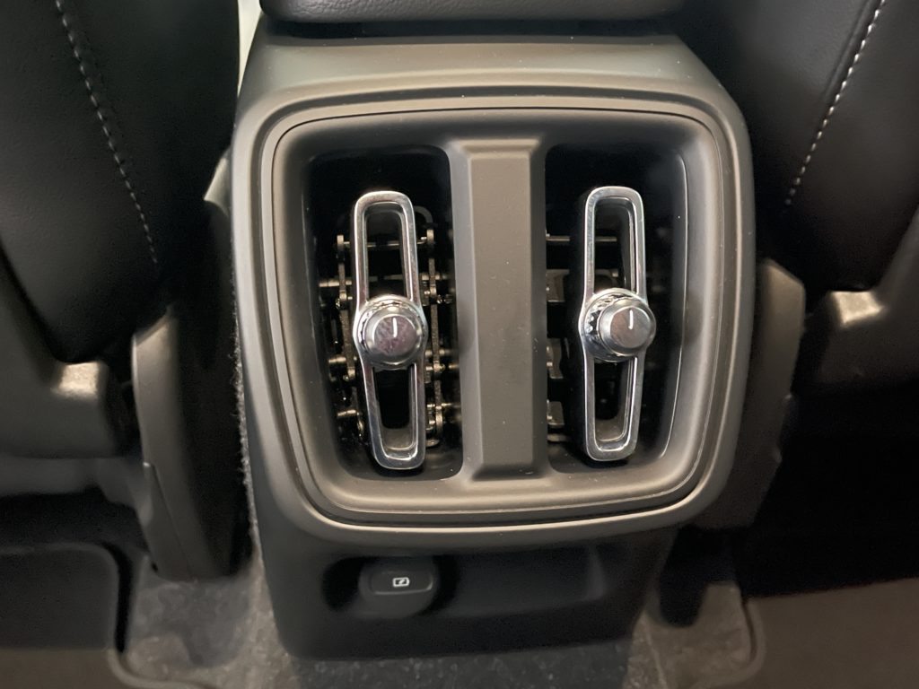 Volvo XC40 2.0 B4 MH Inscription AWD