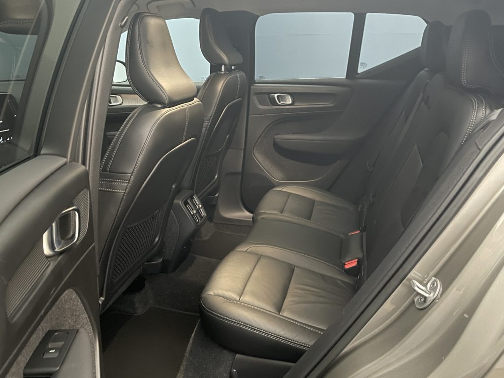 Volvo XC40 2.0 B4 MH Inscription AWD