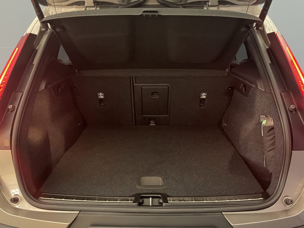 Volvo XC40 2.0 B4 MH Inscription AWD